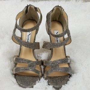 NEW Nina New York Franzet Special Occasion Heels